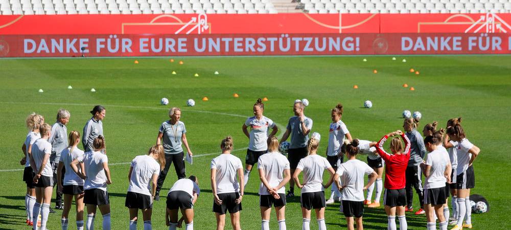 Frauen Weltmeisterschaft 2027 - Trainingsstätte in Essen geplant
