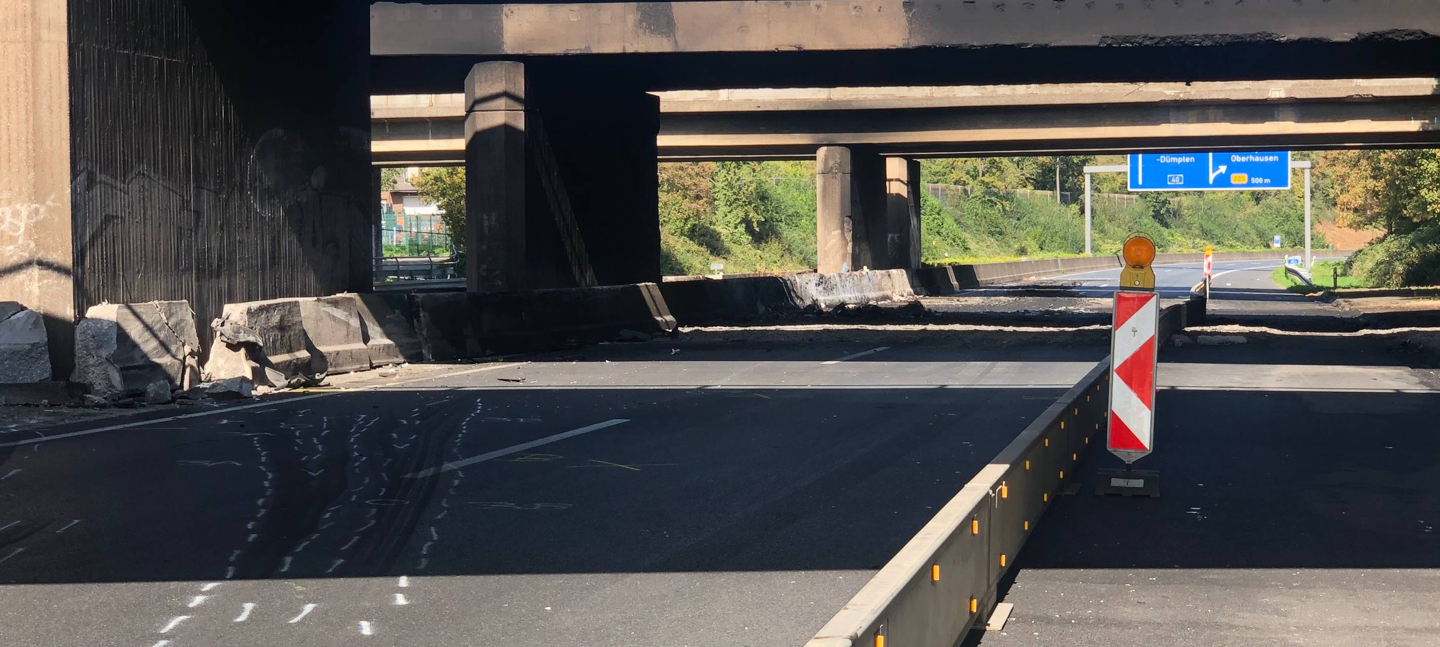 A40 nach LKW-Brand bei Mülheim Richtung Essen