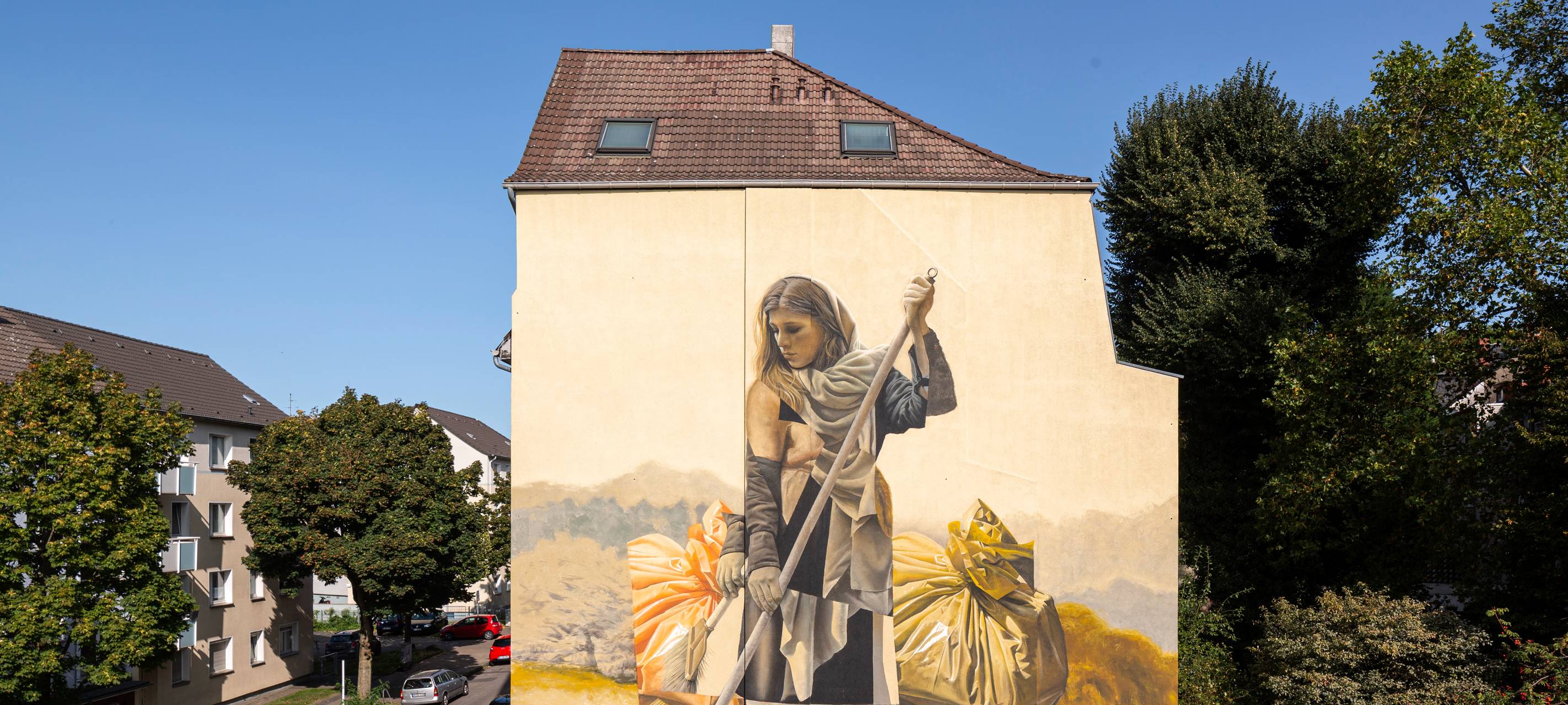 Essen: Riesen-Graffitis verzieren Hauswände und zeigen Liebe zur Natur