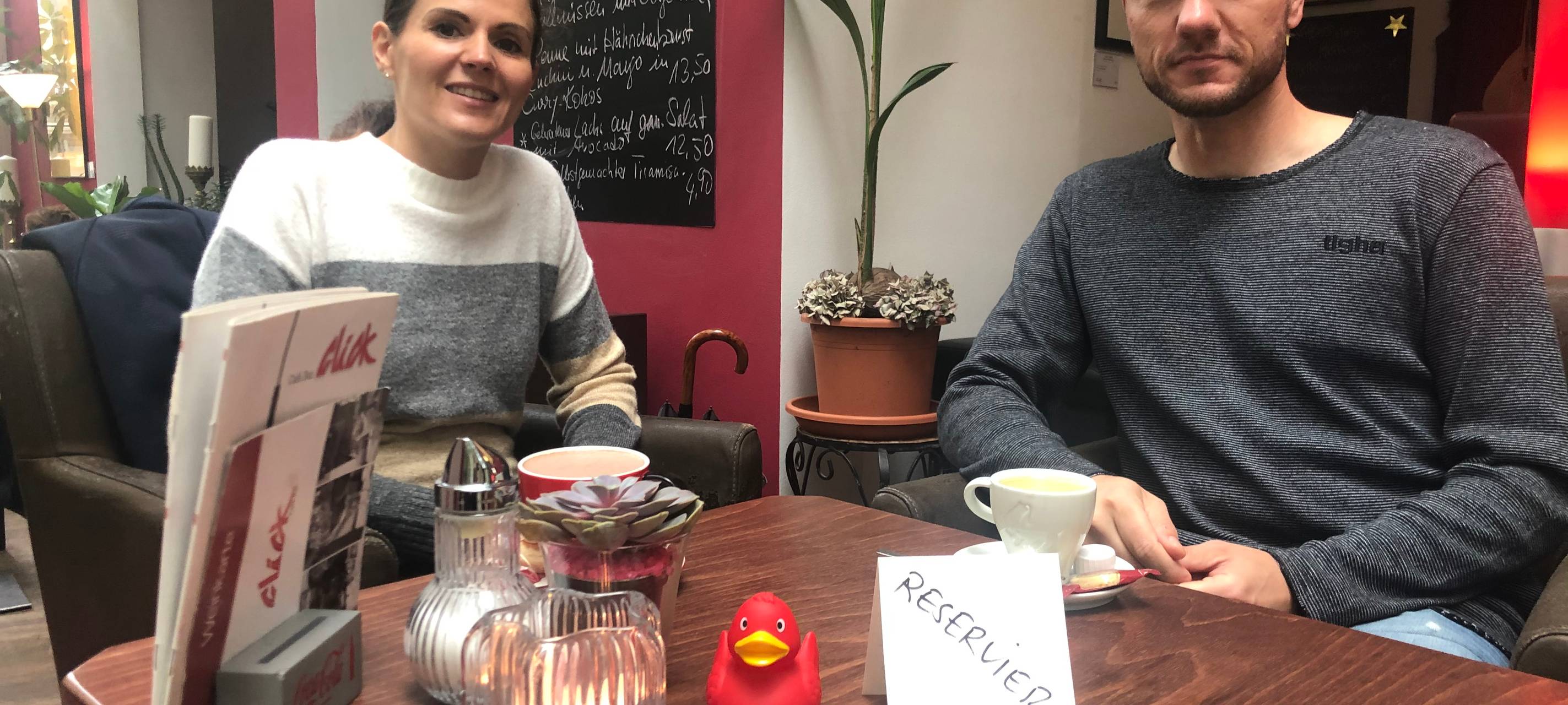 Für die Reporterjäger gab es Kaffee und kleine Radio Essen Geschenke