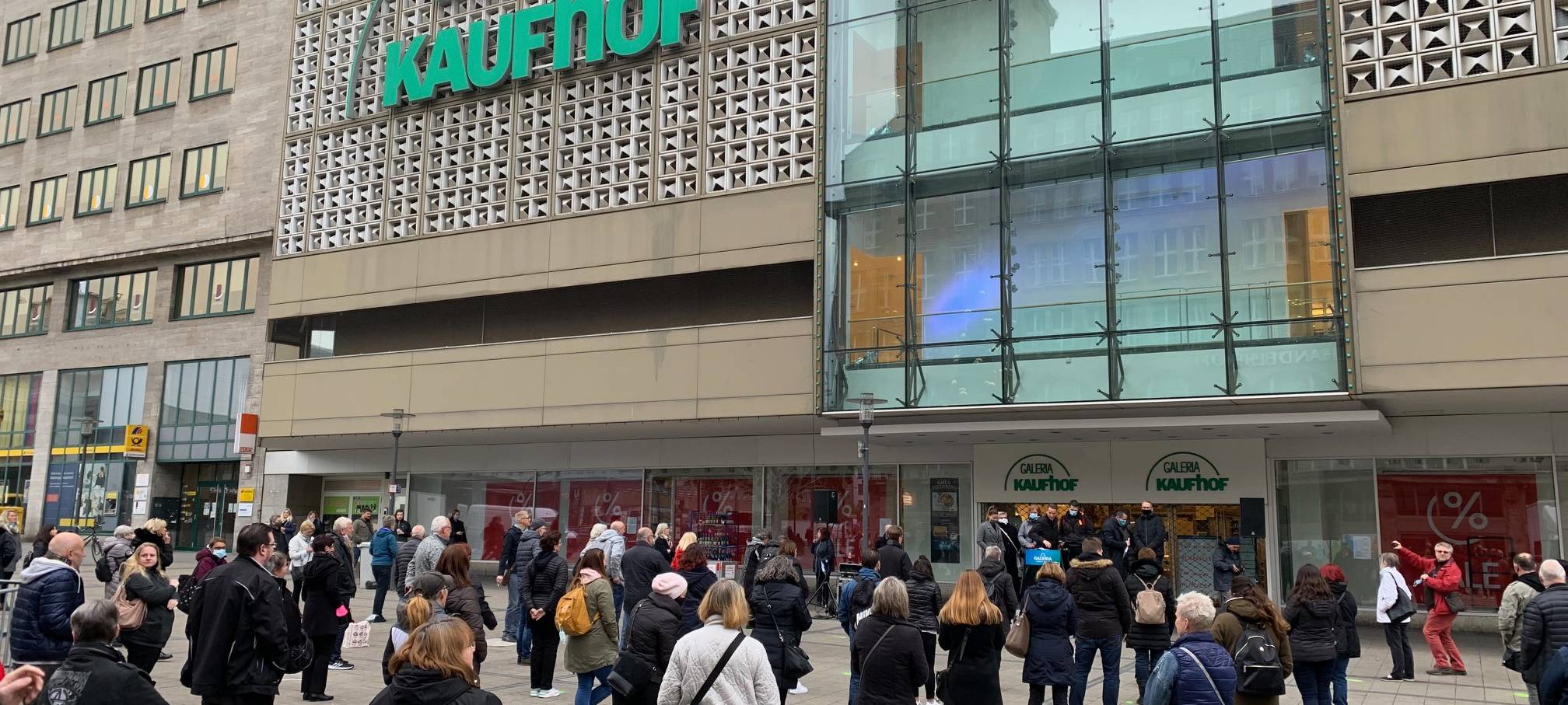 Essen: Letzte Kundgebung für Karstadt Kaufhof