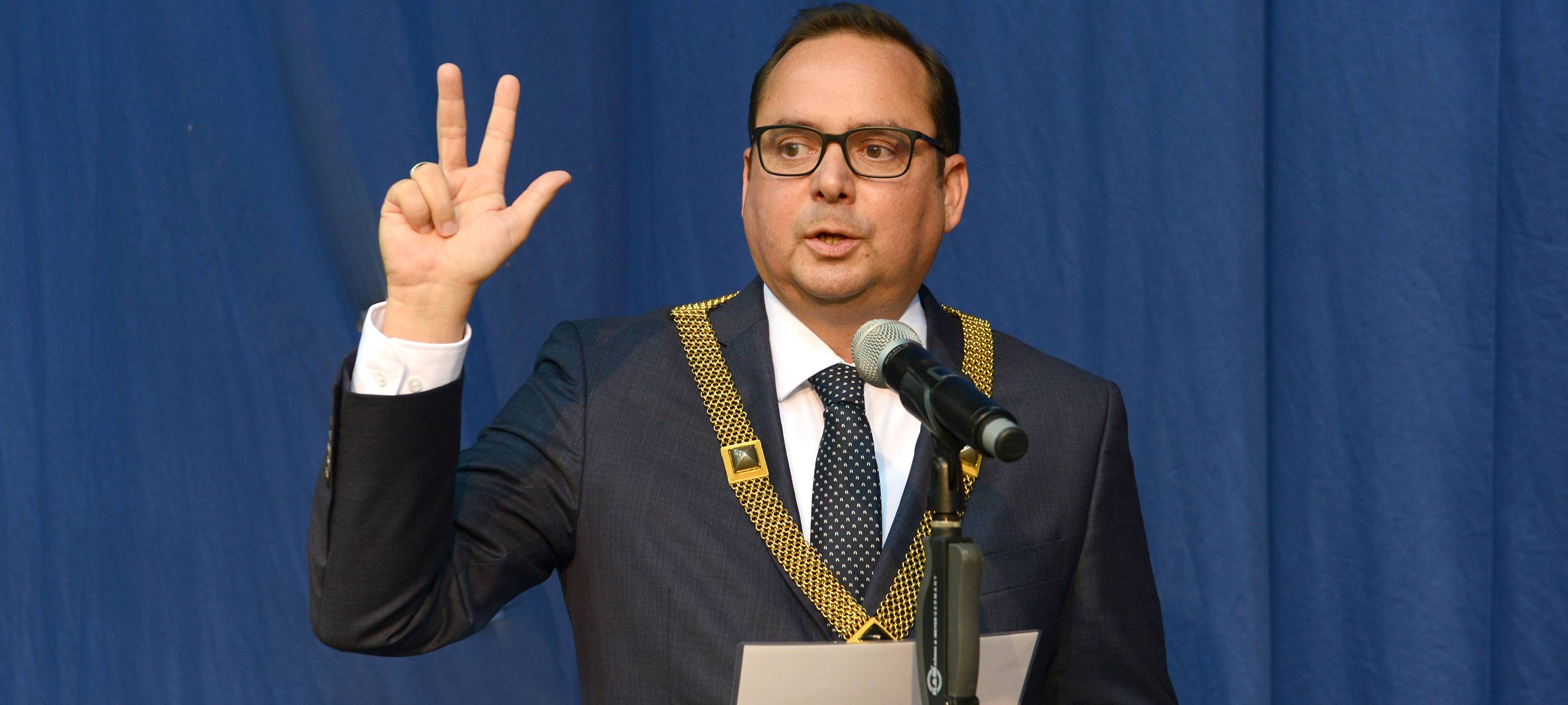 Essen: Oberbürgermeister Thomas Kufen vereidigt - hier zum Anhören!