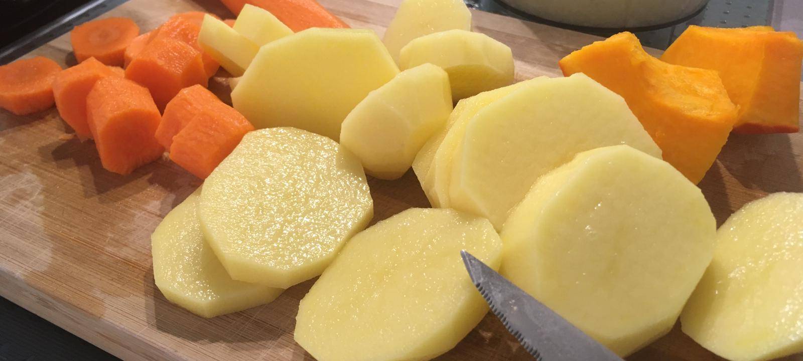 Radio Essen-Tipps: Kochen und Backen im Lockdown Light mit Kürbis, Walnuss & Karotten