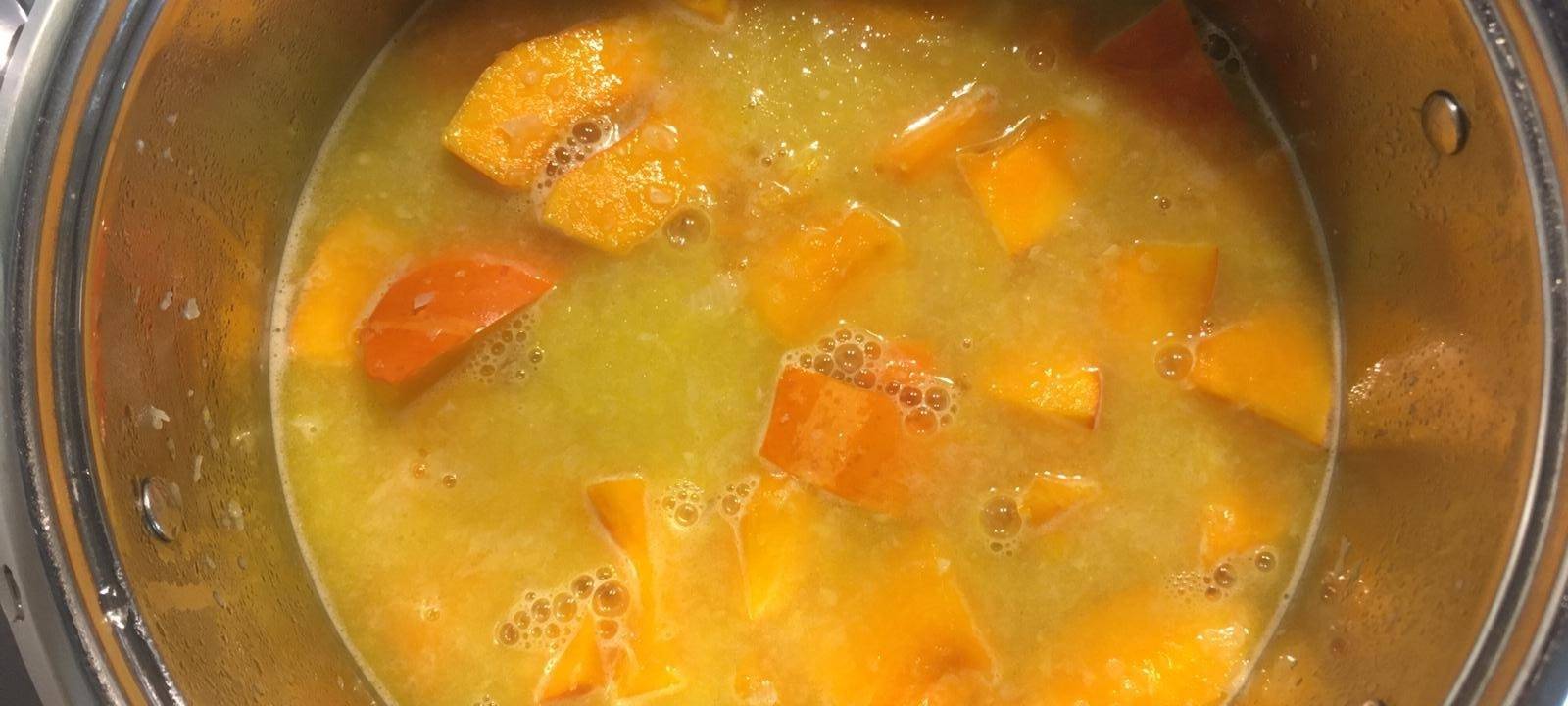 Radio Essen-Tipps: Kochen und Backen im Lockdown Light mit Kürbis, Walnuss & Karotten