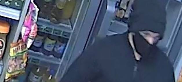 Essen: Kiosk-Räuber hauen vor Angst ab - Polizei sucht mit Fotos