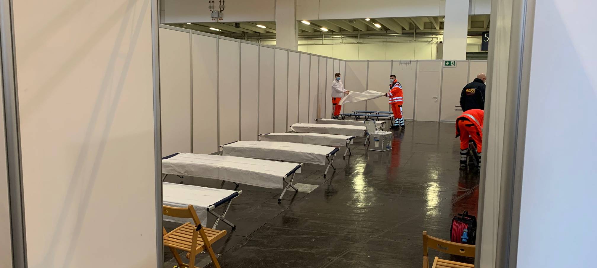 Messe Essen: Aufbau für Corona-Impfzentrum gestartet - Über 2.000 Impfungen täglich