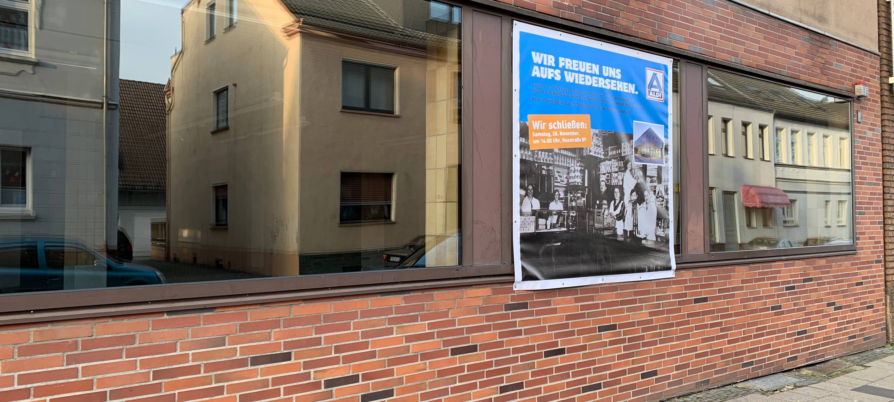 Essen: Der neue erste ALDI eröffnet - die neue Verkaufsstelle 1