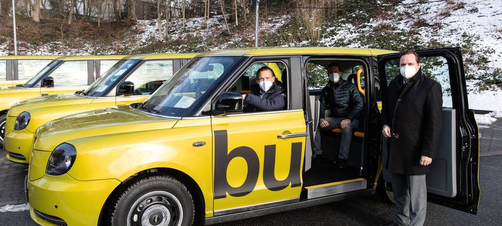 Ruhrbahn testet in Essen Großraumtaxis auf Abruf