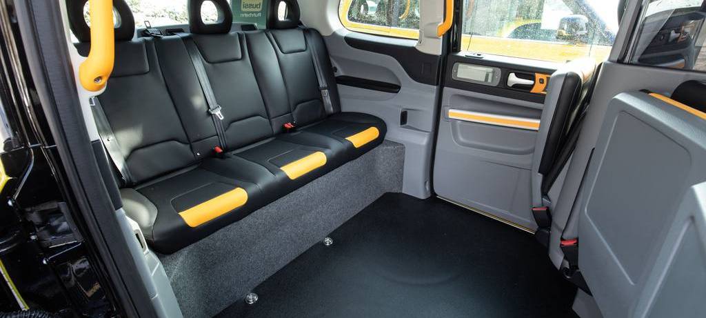 Ruhrbahn testet in Essen Großraumtaxis auf Abruf