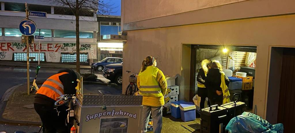 Essen: "Warm durch die Nacht" hilft Obdachlosen im Winter