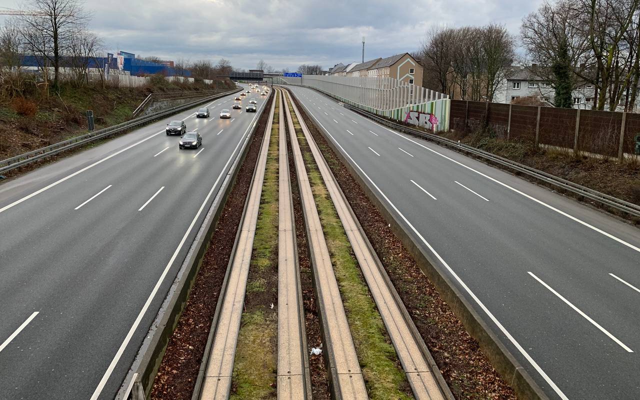 Autobahn bei Bombenentschärfung in Essen