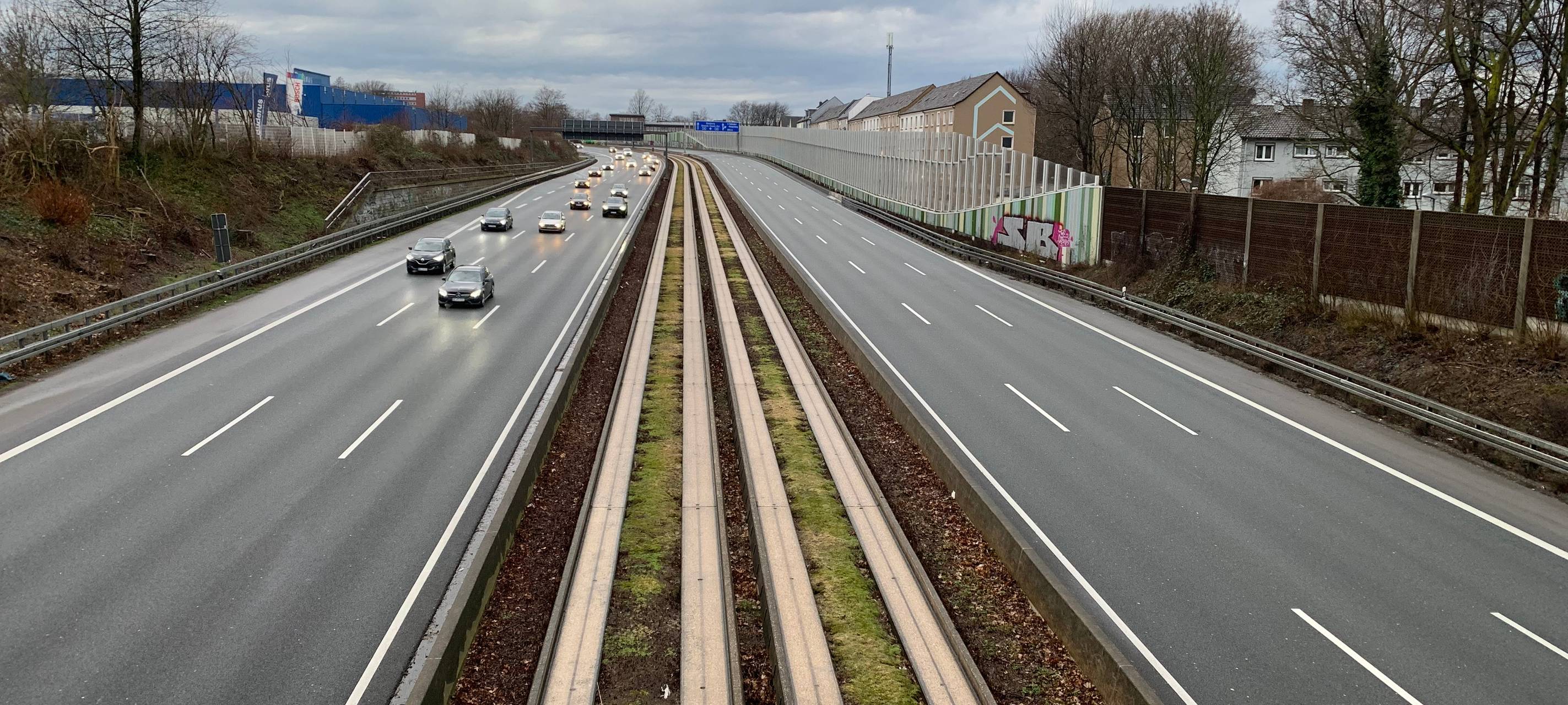 Autobahn bei Bombenentschärfung in Essen