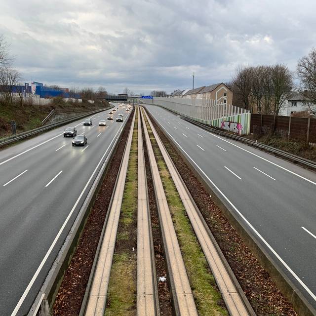 Autobahn bei Bombenentschärfung in Essen