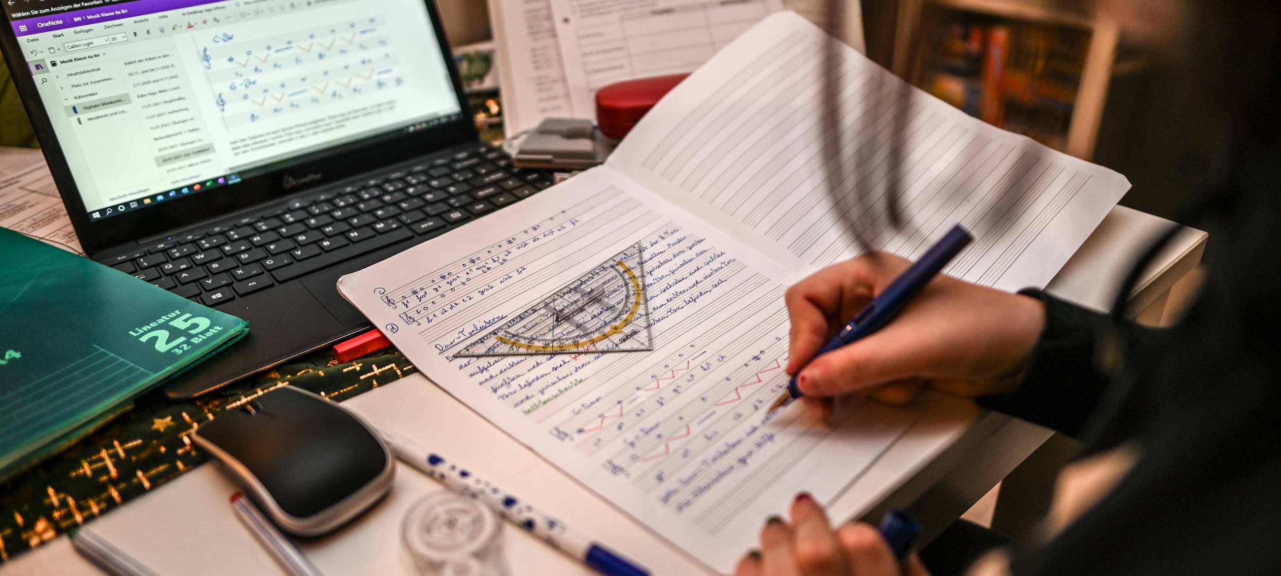 homeschooling_laptop_schule_computer_radio-essen