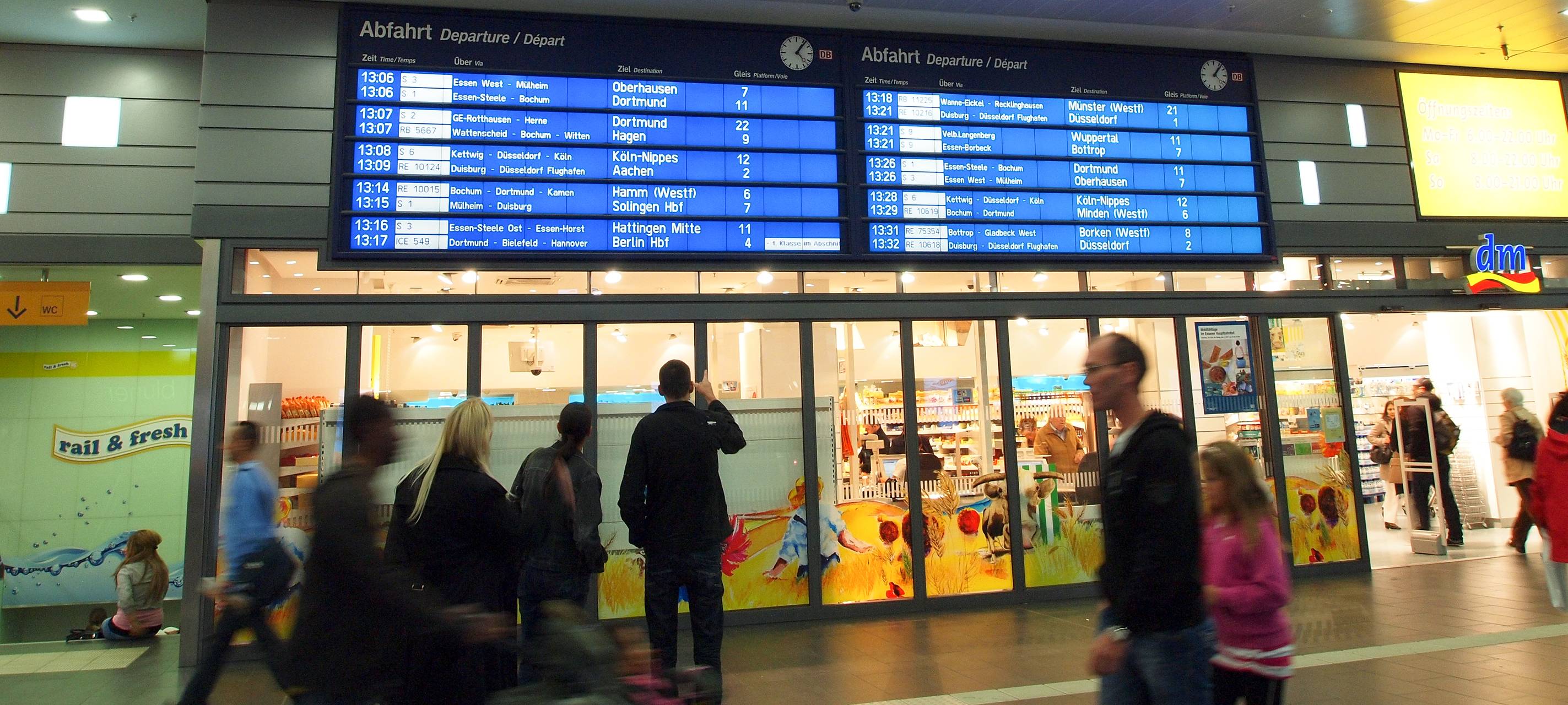 Mann aus Essen versucht Spielgeld gegen echtes Geld zu tauschen