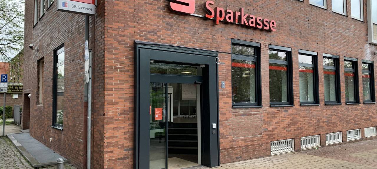 Essen: Sparkasse in Karnap nach Sprengung komplett modernisiert