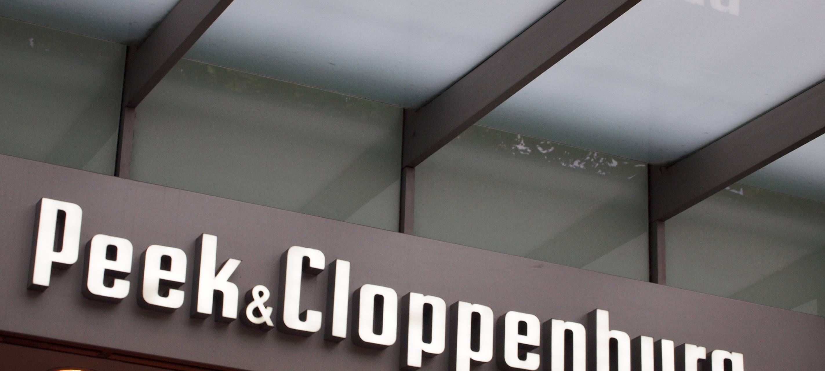 Kettwiger Straße in Essen - großes Modegeschäft zieht aus