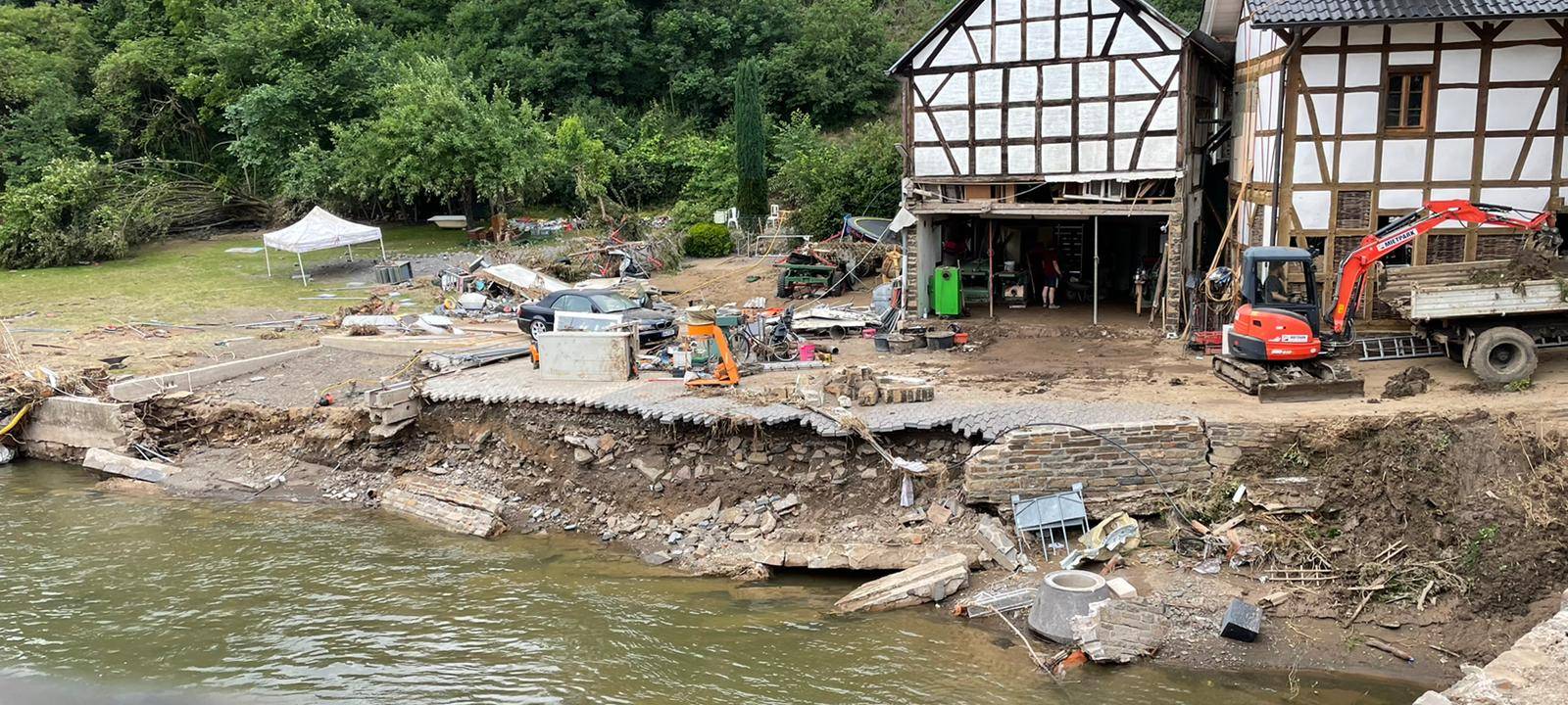 hochwasser-drk-radio-essen