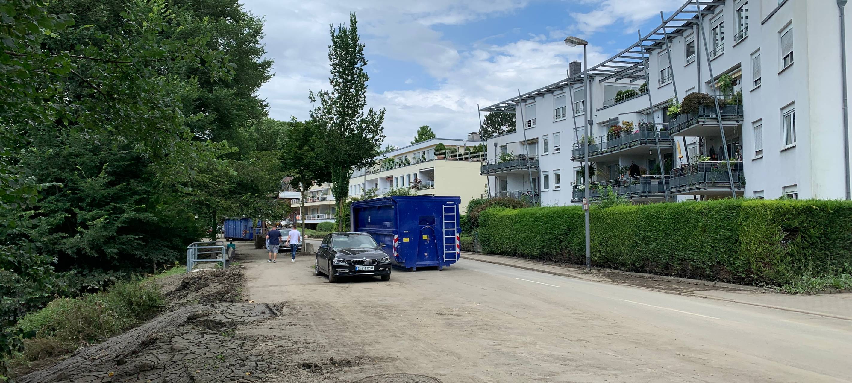 Essen: Laupendahler Landstraße weitestgehend freigeräumt - es gibt aber noch ein Ärgernis