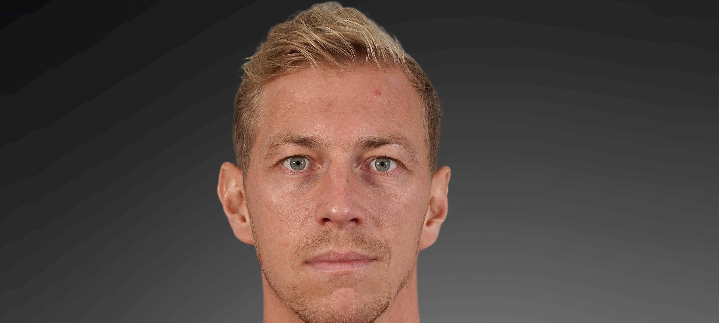 eismann_soeren-rot-weiss-essen-fussball-mannschaft-radio-essen-bergeborbeck-hafenstrasse-kader