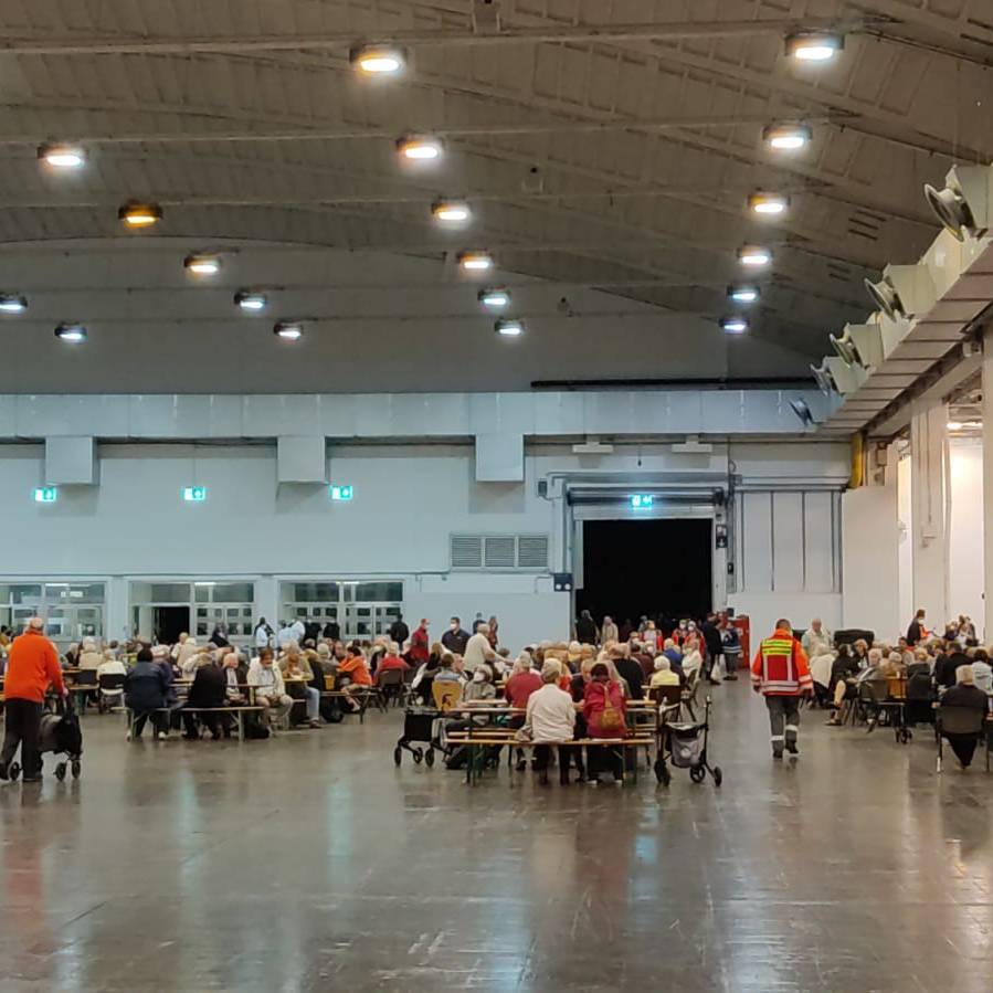 betreuungsstelle-hoerer-blindgaenger-bombe-radio-essen-baustelle-ruettenscheid