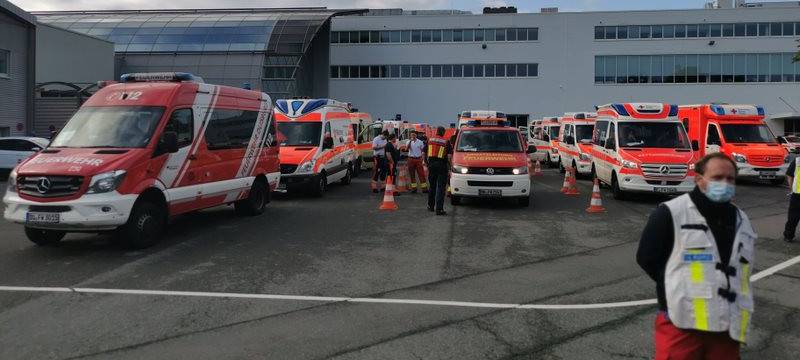 feuerwehr-betreuungsstelle-blindgaenger-bombe-radio-essen-baustelle-ruettenscheid
