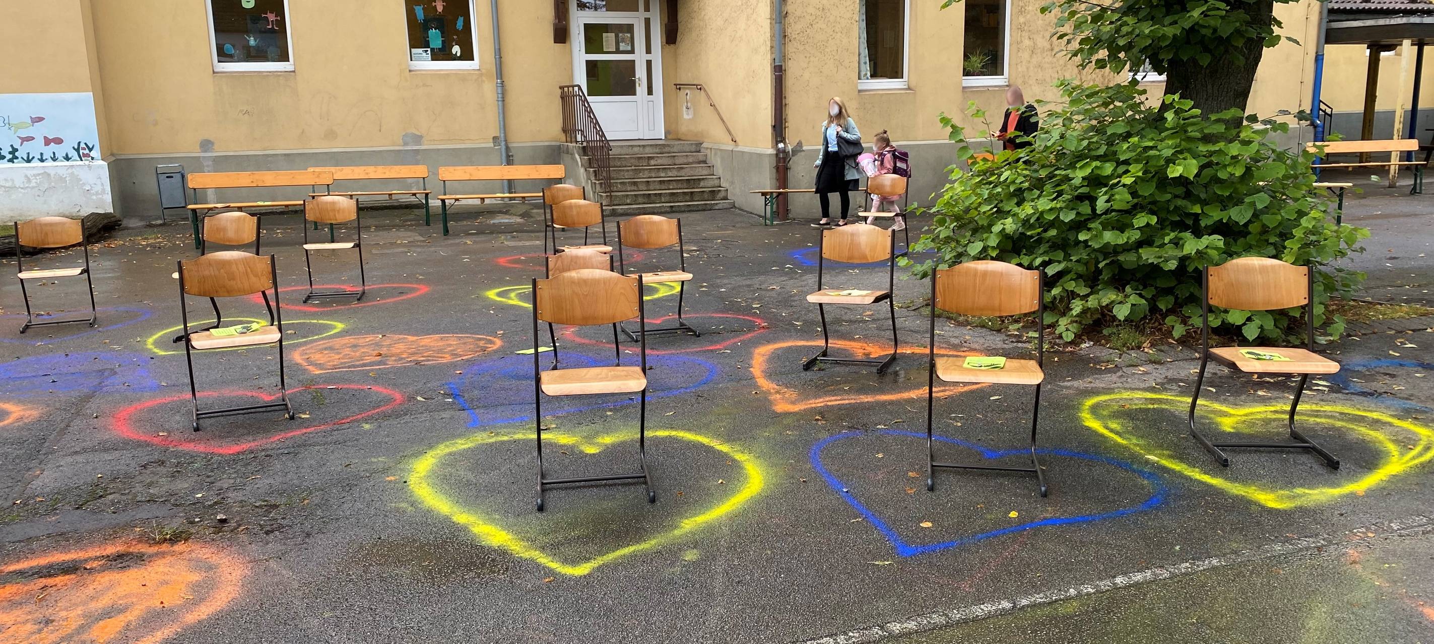 einschulung-erster-schultag-grundschule-radio-essen-herzchen