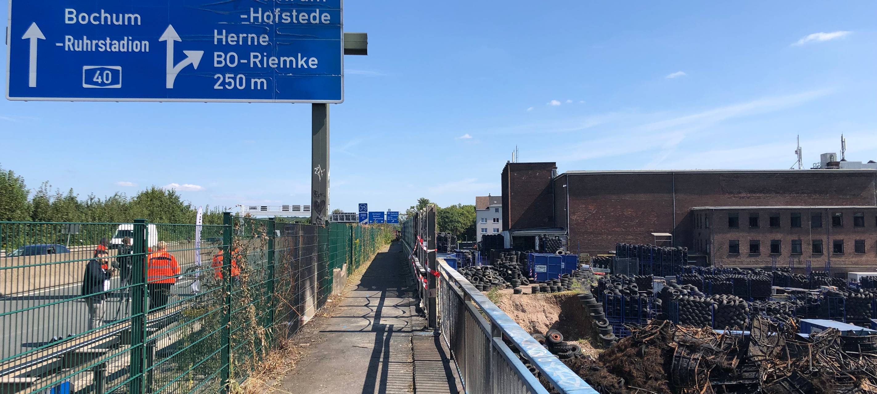 a40-reifen-lager-bochum-radio-essen