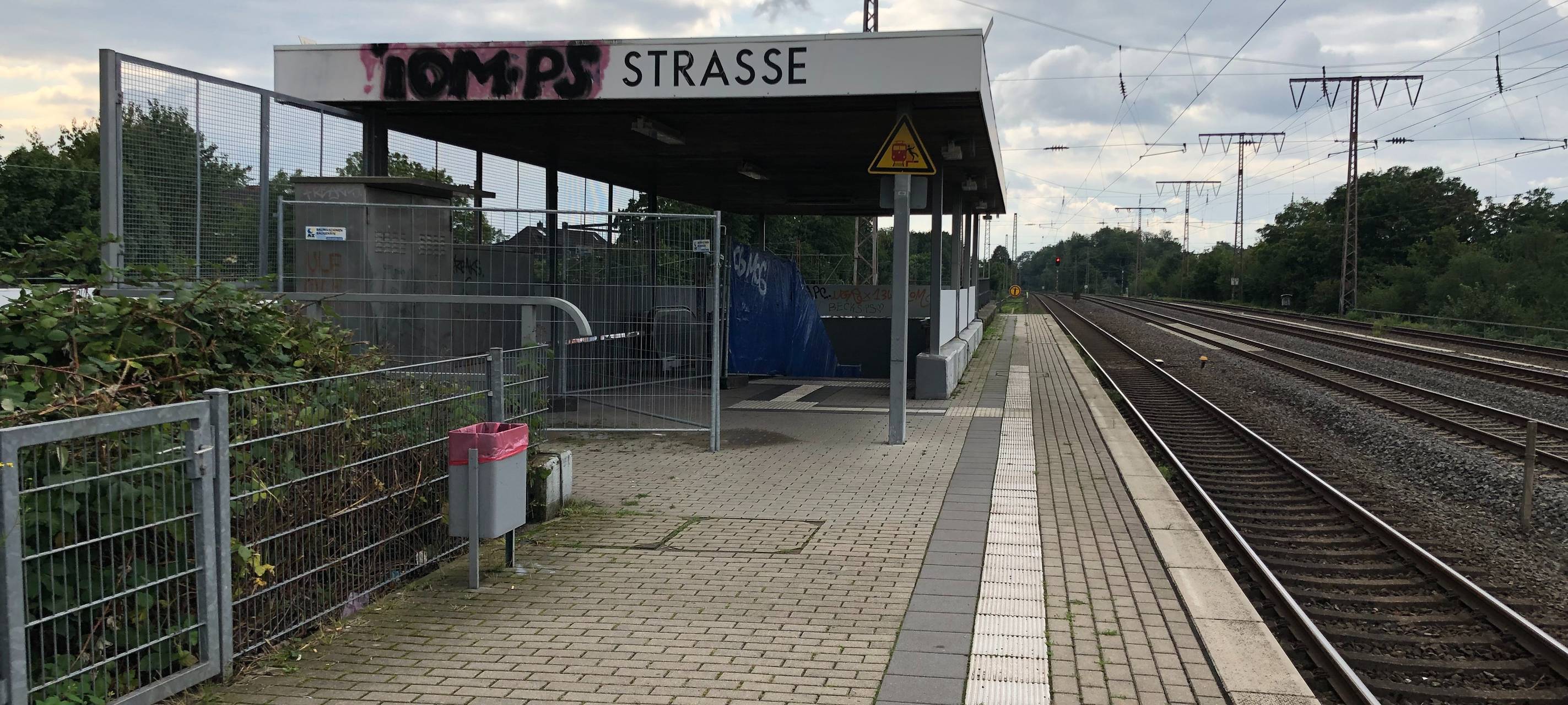 radio-essen-interview-s-bahnhof-frohnhausen-bahn-zug-vandalismus-graffiti-rolltreppe-onkenstrasse-nöggerathstrasse-stadtreporter