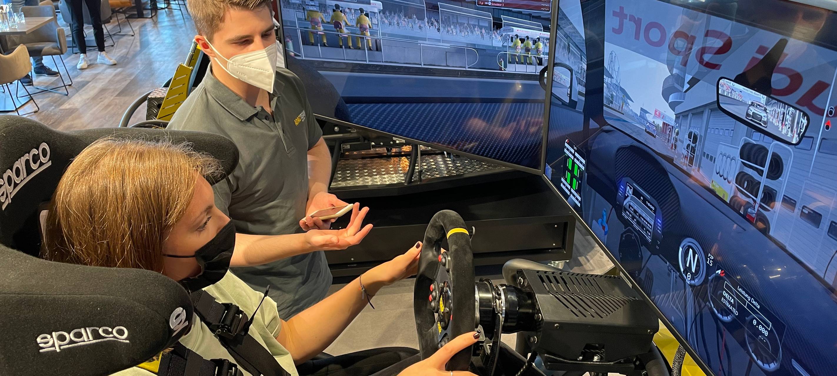 Neue eSport Lounge in Essen: Rennen fahren wie am Nürburgring