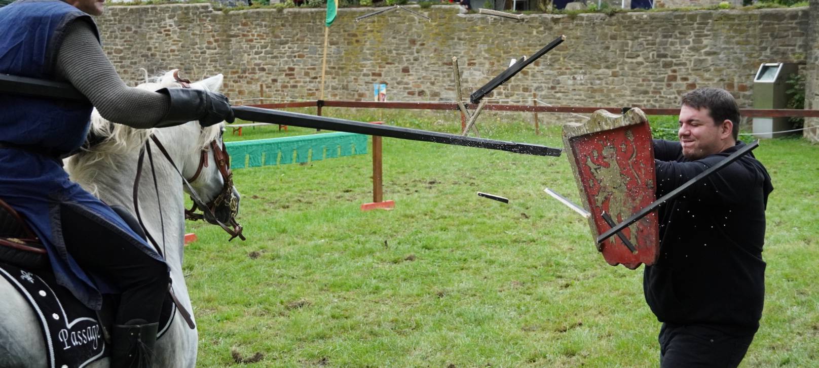 Ritter in Essen: Erlebnis Mittelalter in Burgaltendorf