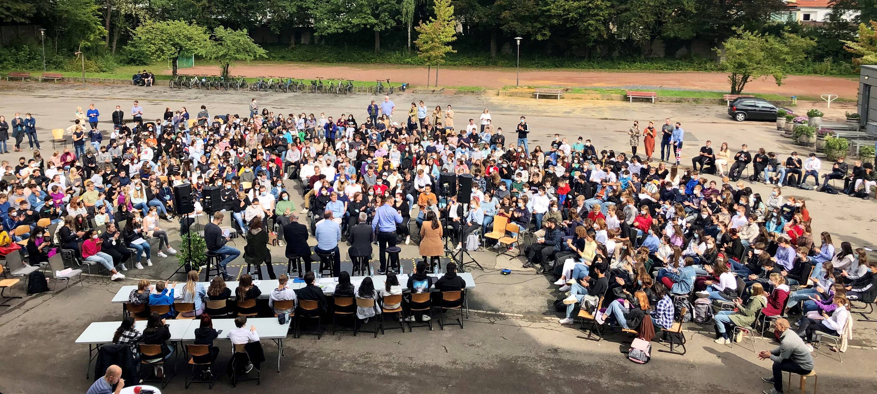 Direktkandidaten aus Essen kämpfen um Gunst der Jugendlichen