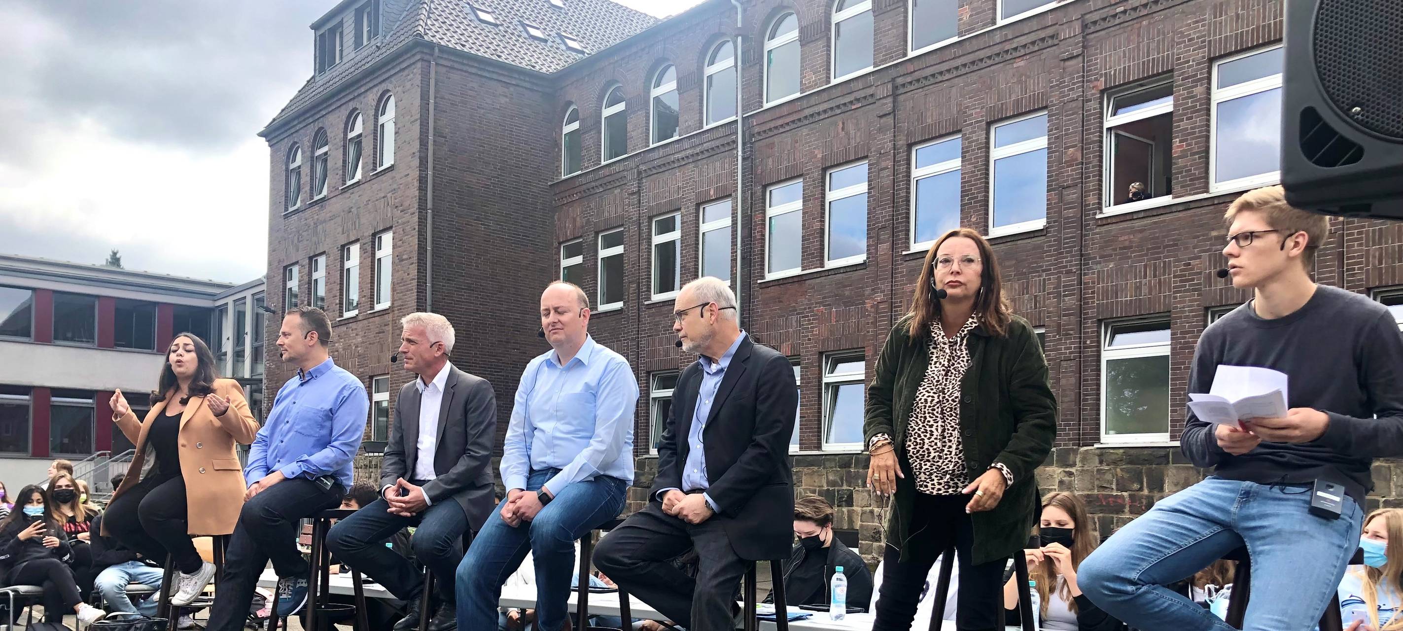 Direktkandidaten aus Essen kämpfen um Gunst der Jugendlichen