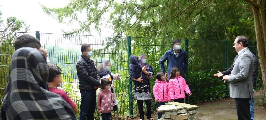 Essen nimmt erste Ortskräfte aus Afghanistan auf, Oberbürgermeister Thomas Kufen begrüßt sie