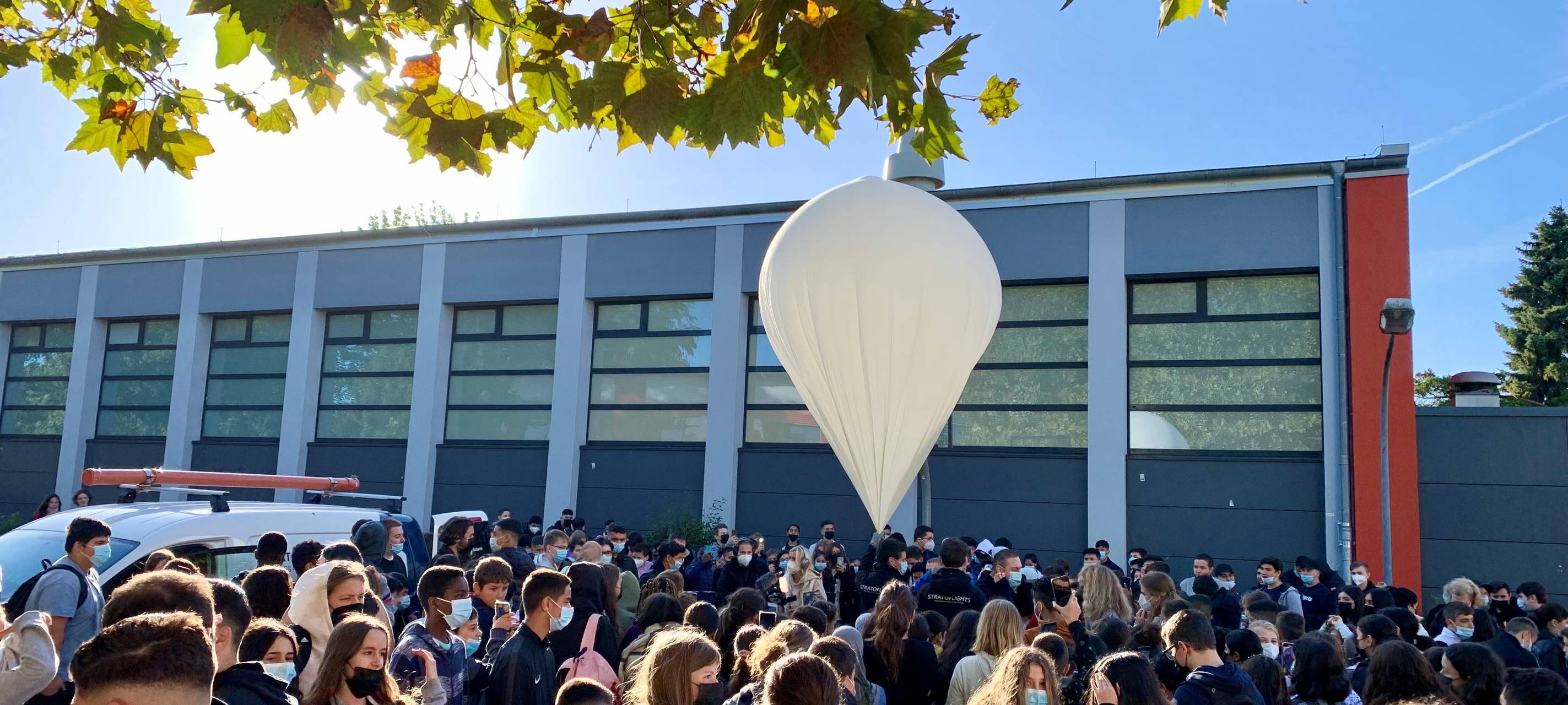 Schulprojekt in Essen steigt mit Ballon in die Stratosphäre