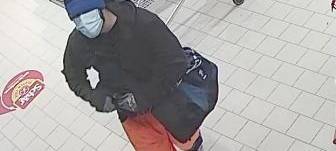 Nach bewaffneten Überfall in Essen sucht die Polizei mit Fotos nach den Räubern