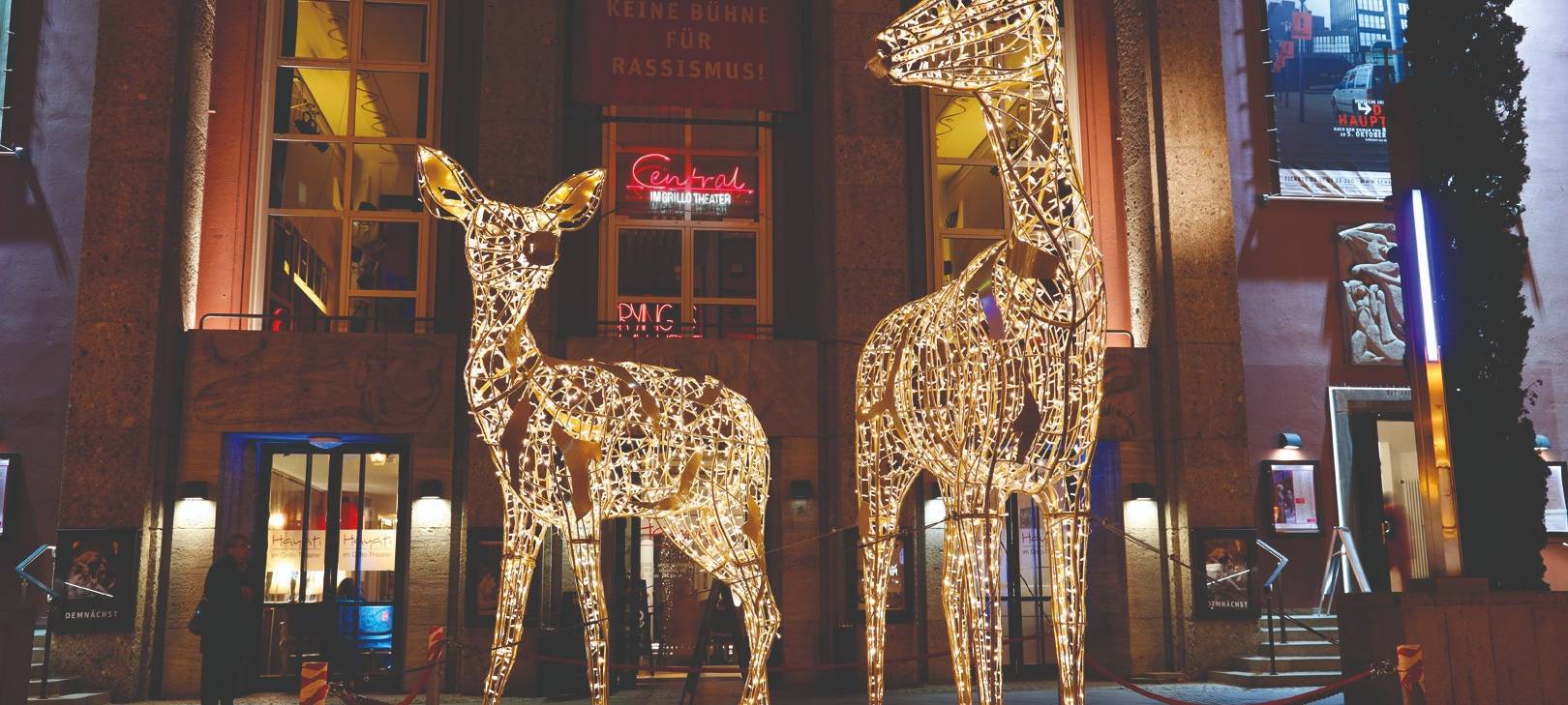 Die Rehe sind nur ein Teil eines ganzen Tierparks, den es dieses Jahr bei den Lichtwochen geben soll.
