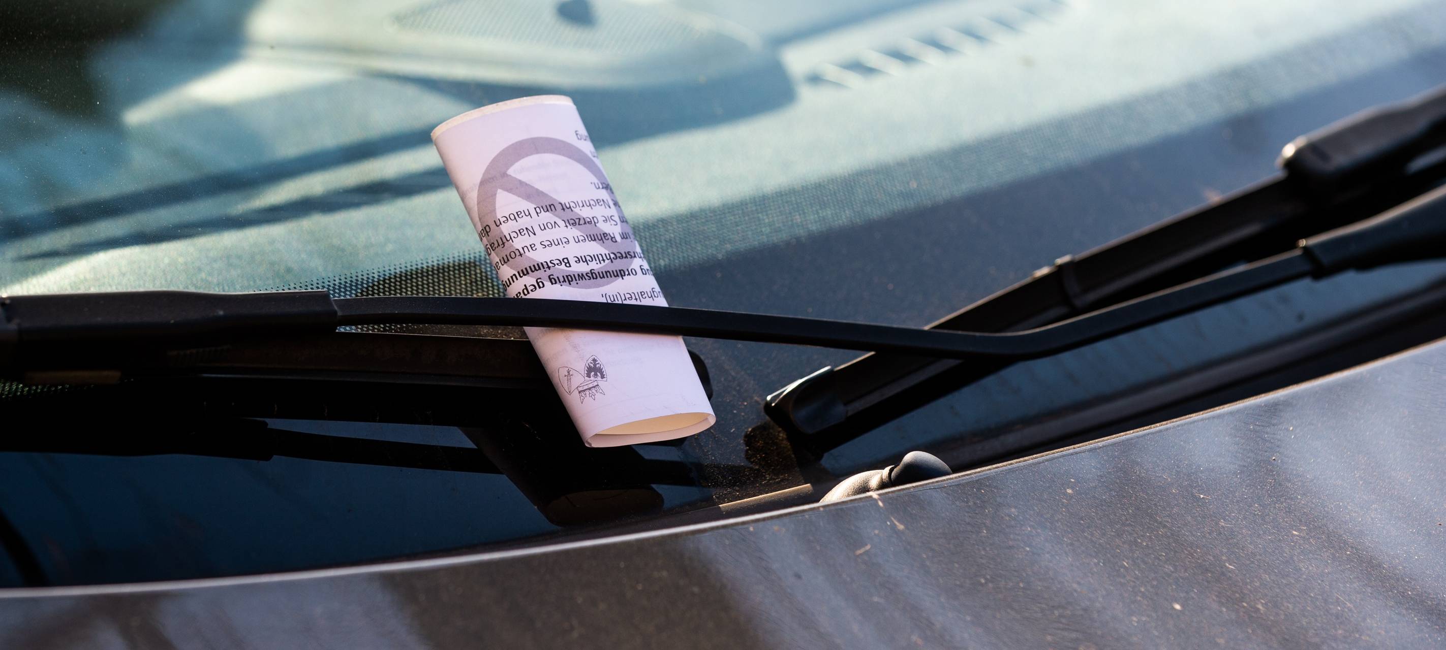 knöllchen-strafzettel-blitzer-falschparken-auto-ordnungsamt-radio-essen