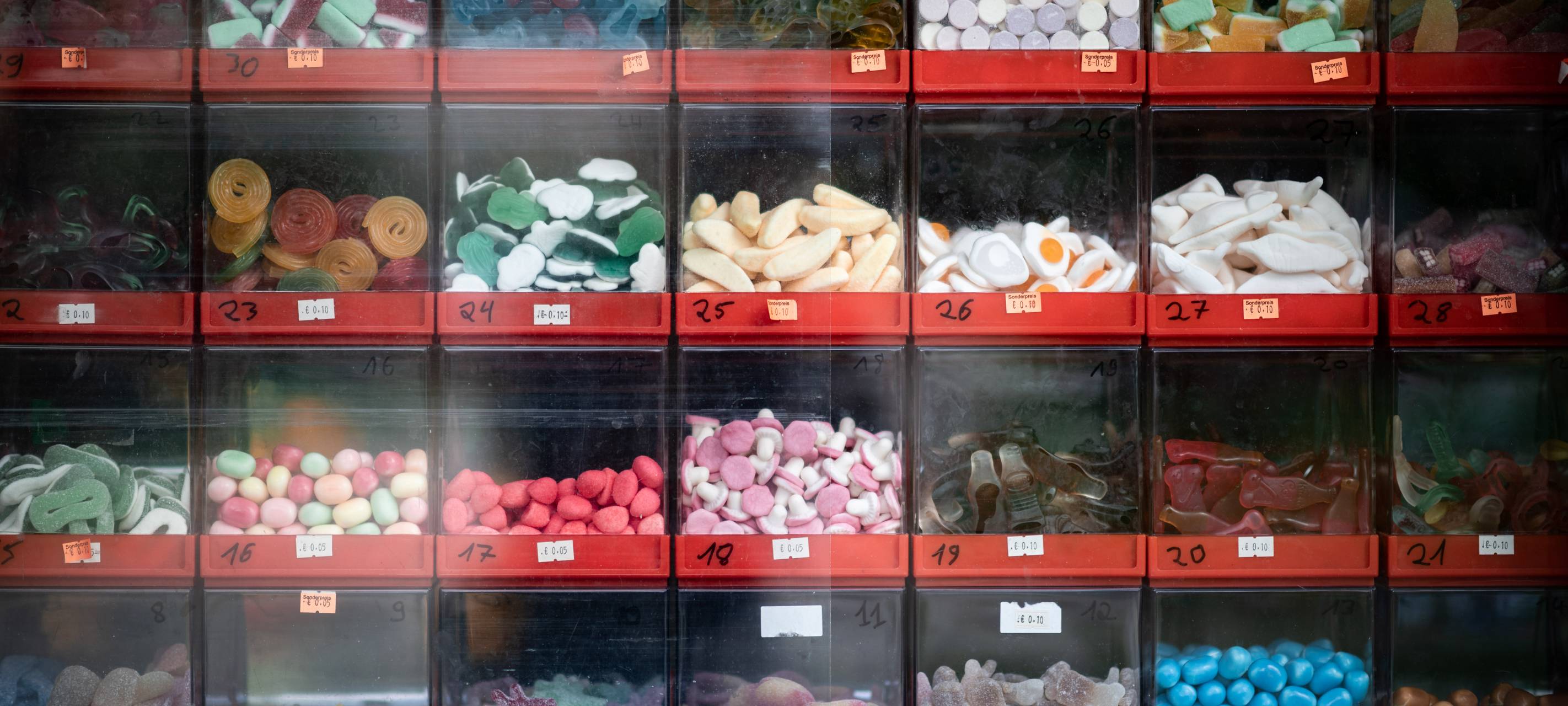 kluempchen-radio-essen-buedchen-suessigkeiten