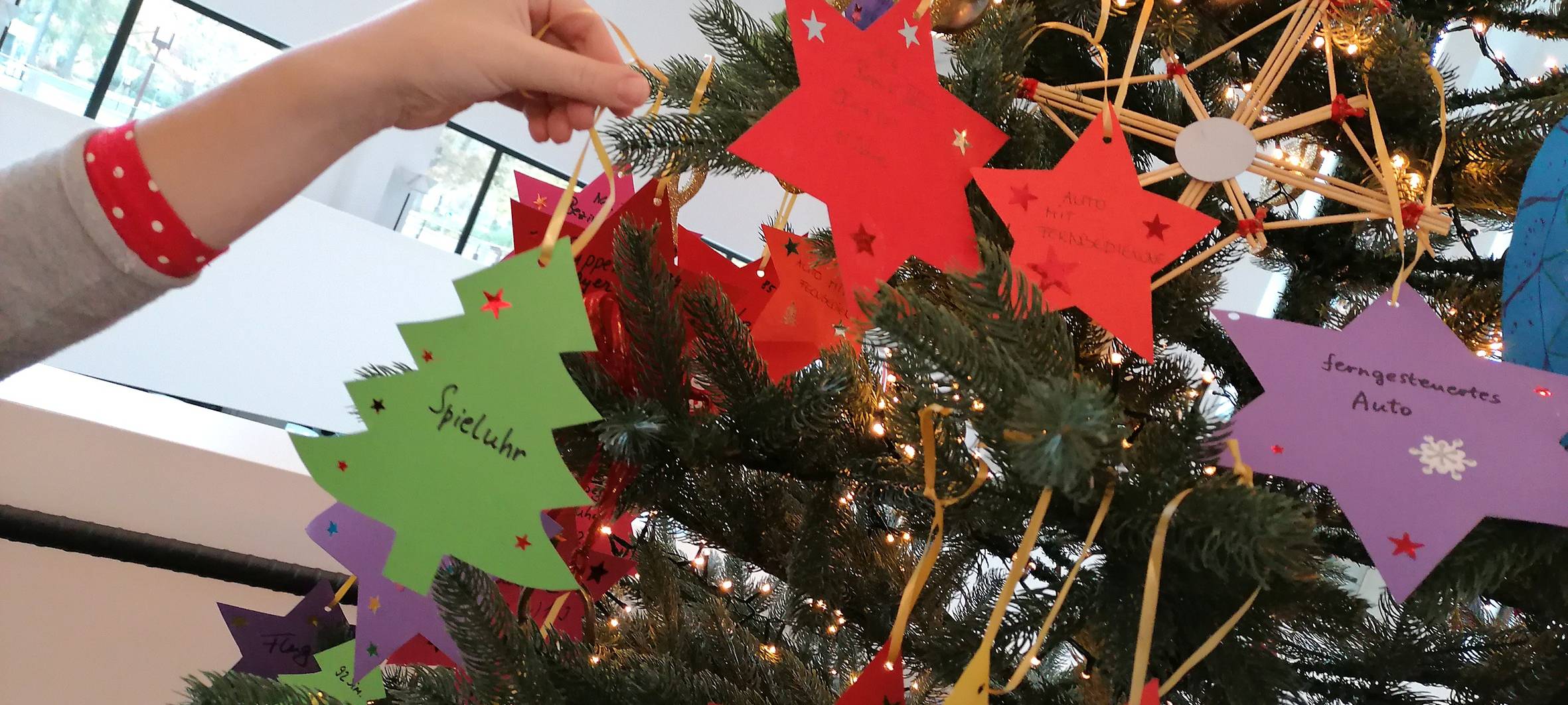 Essen: Aalto-Theater baut Wunschbaum wieder auf