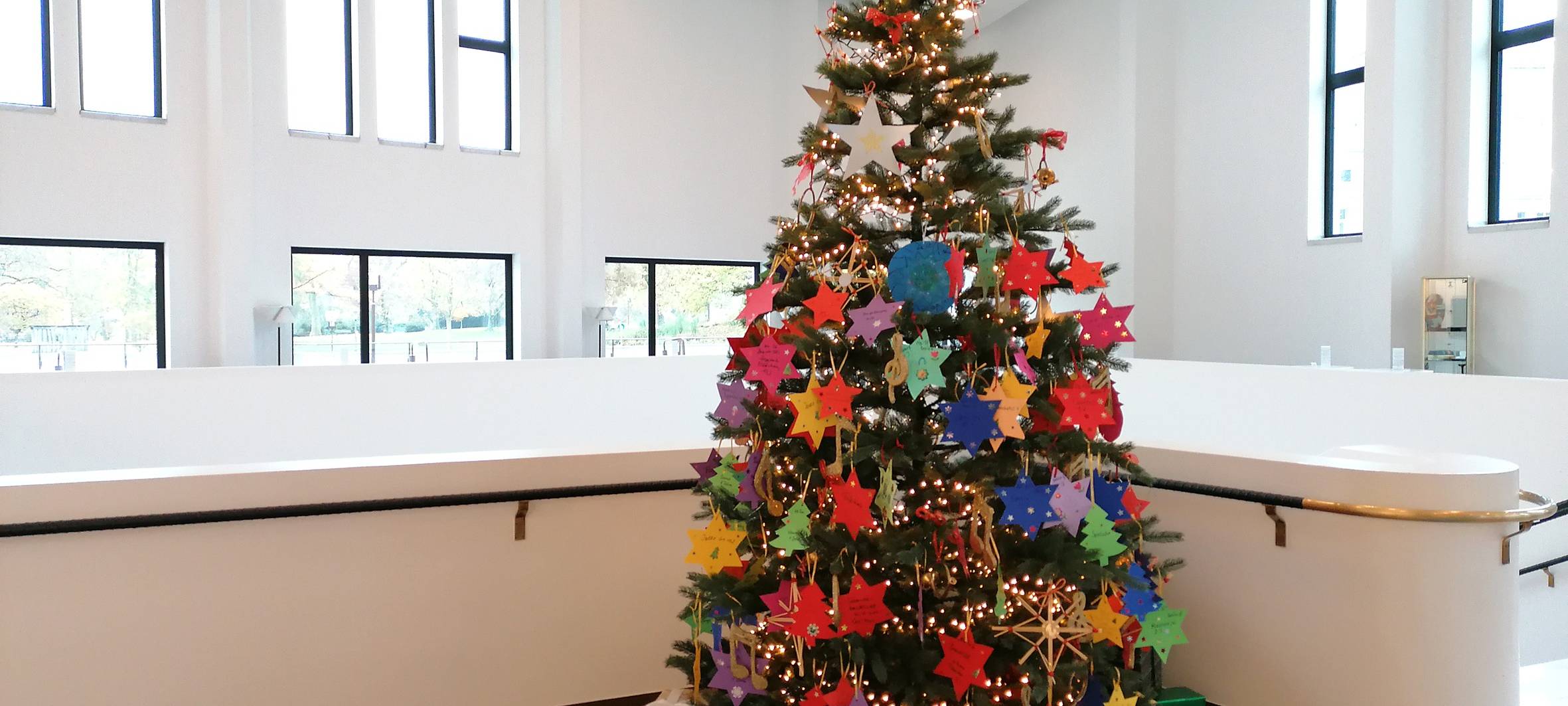 Essen: Aalto-Theater baut Wunschbaum wieder auf