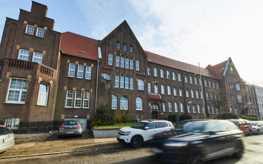 Das Leibniz-Gymnasiumin in der Stankeitstraße in Altenessen.