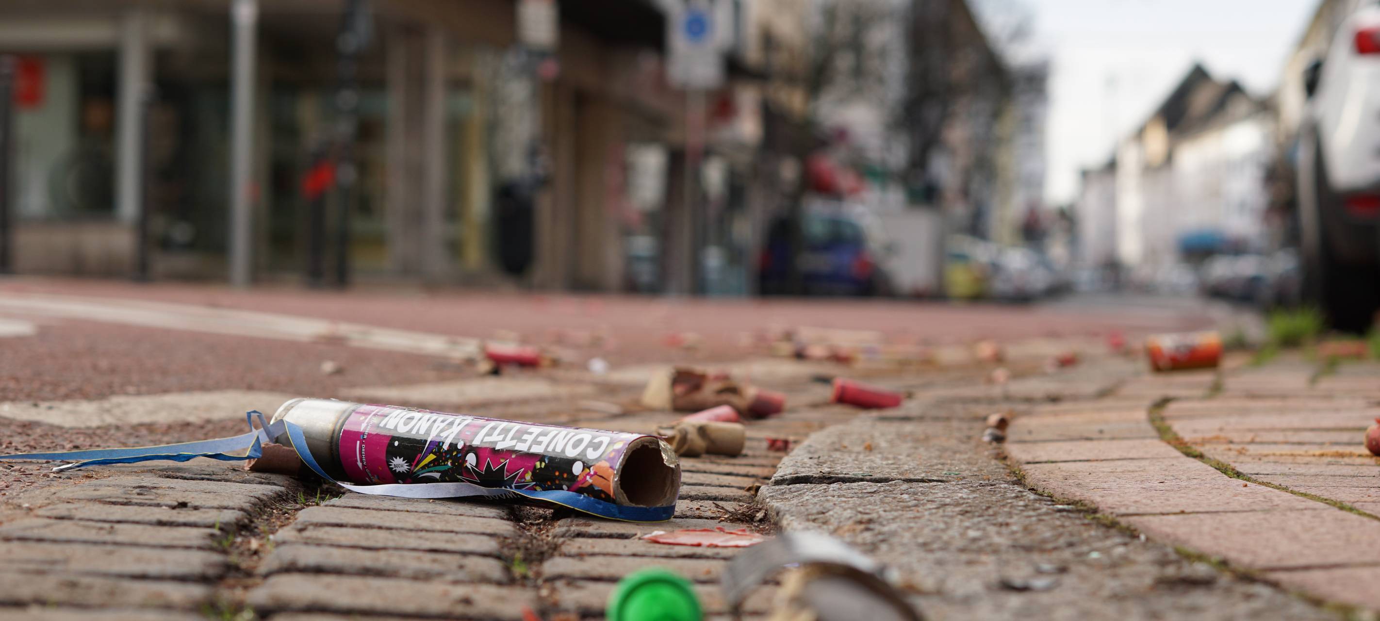 silvester-boeller-raketen-muell-radio-essen