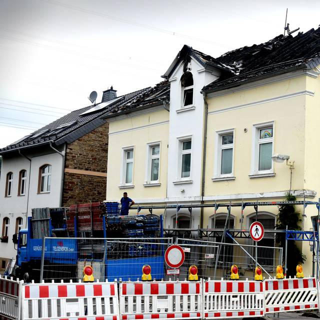 Ausgebranntes Wohnhaus an der Nierenhofer Straße in Essen-Byfang im Juli 2021