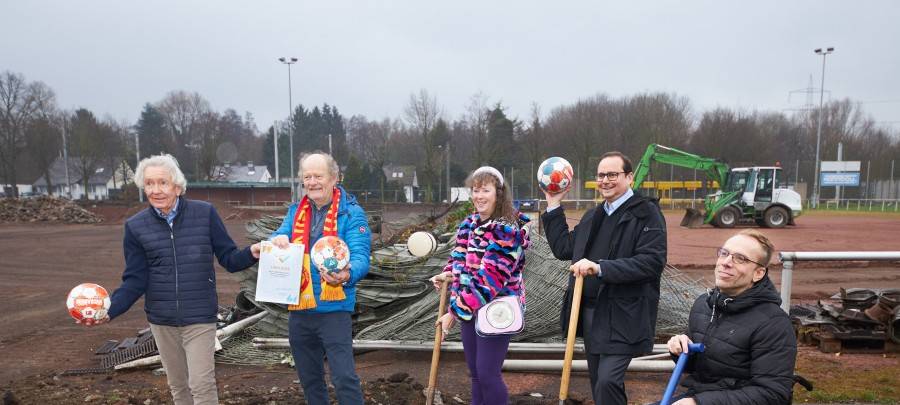 Spatenstich für neuen Bürgerpark in Essen-Frintrop