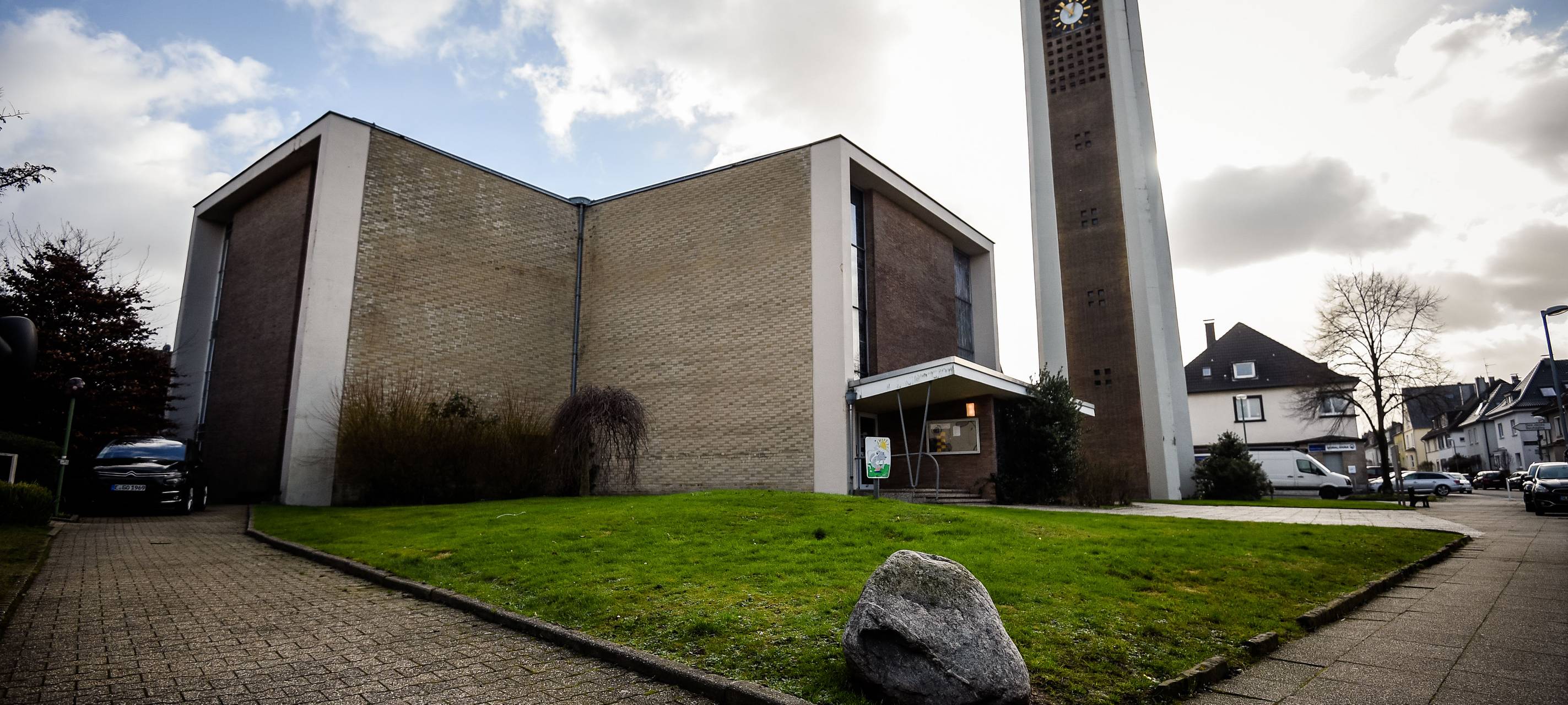 Kirche Sankt Theresia in Essen-Stadtwald wird zur Kita umgebaut