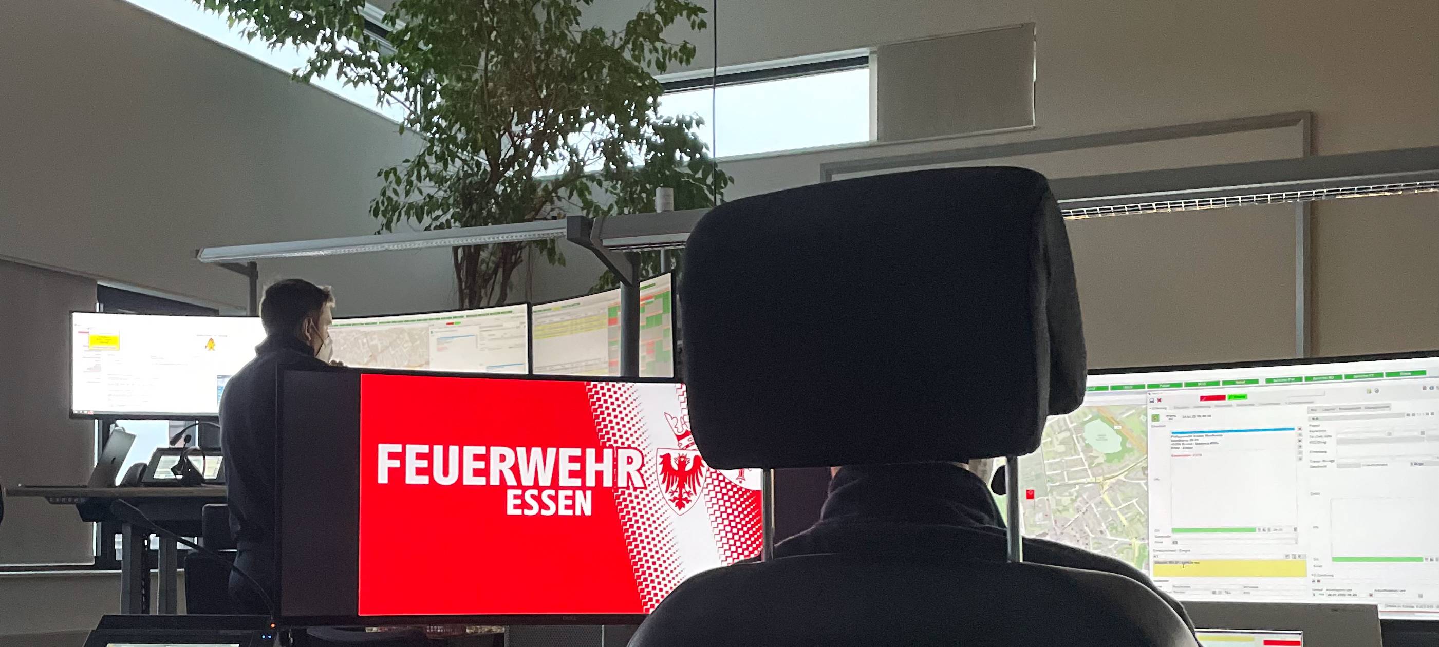 Feuerwehr Essen mit Twitter-Gewitter