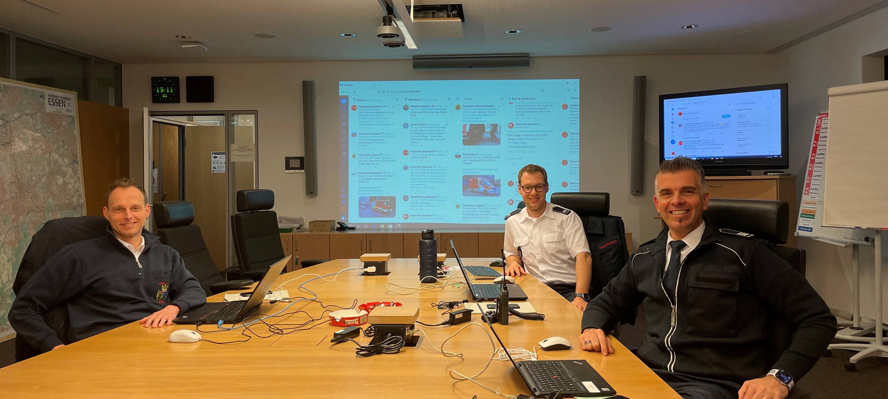 Feuerwehr Essen auf Twitter: Bilanz zum Tag des Notrufs