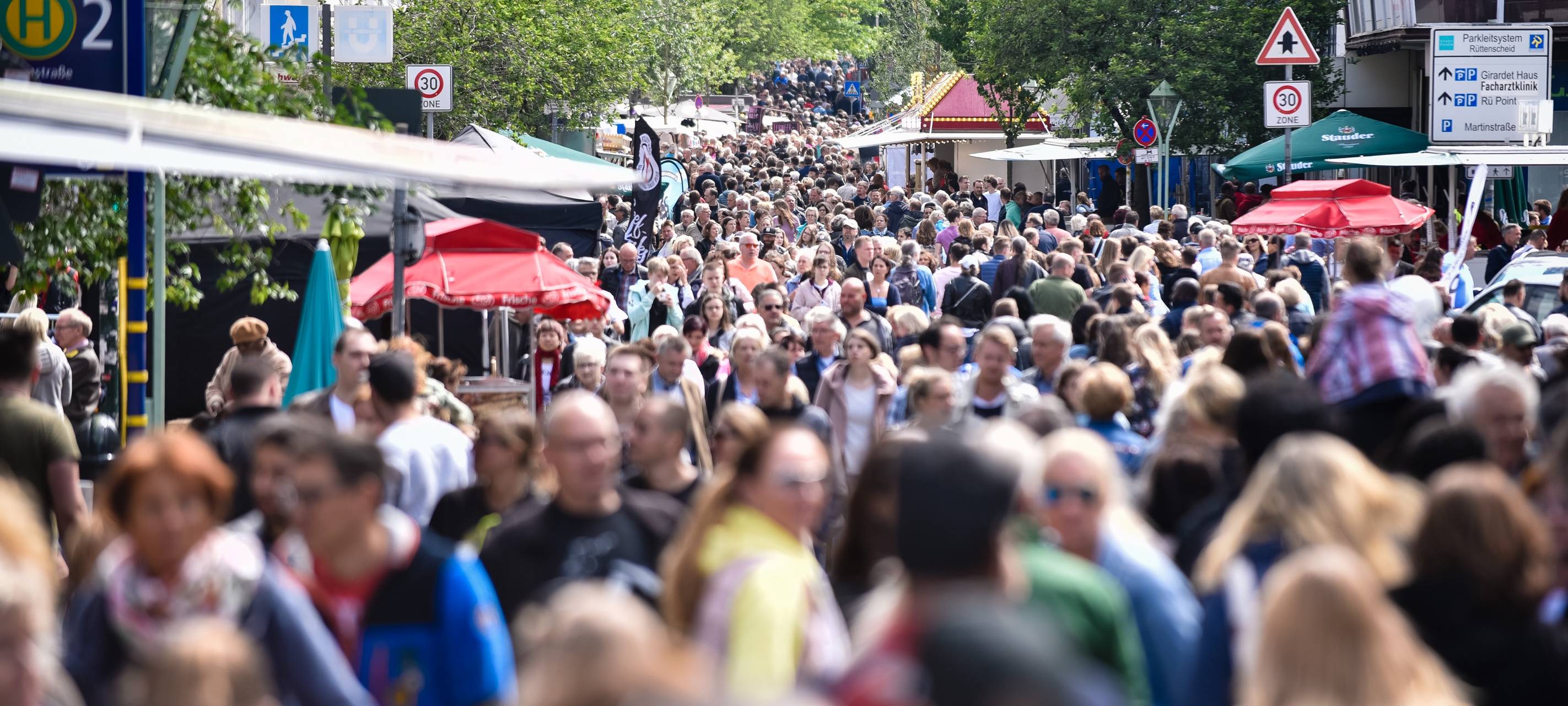 ruettenscheider-strasse-rue-fest-radio-essen