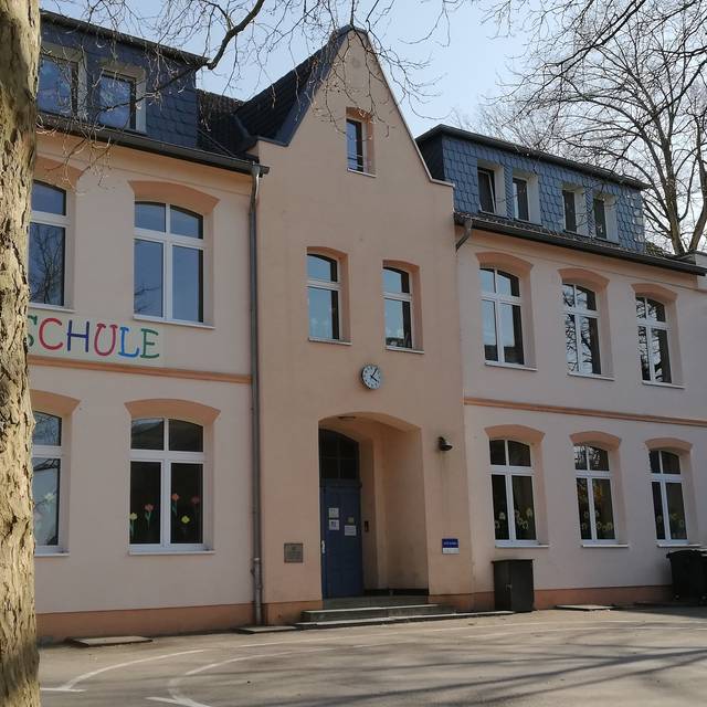 An der Ardeyschule in Essen-Rellinghausen steht eine Hausmeister-Wohnung leer.